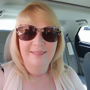 Meet your Posher, Sandy